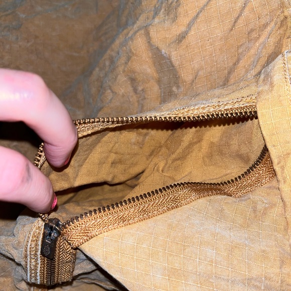 *NWOT* FREE PEOPLE MOVEMENT QUARTER ZIP SWEATSHIRT WITH PACKABLE HOOD - Picture 4 of 4